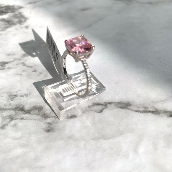 925 Pink Sapphire Solitaire CZ Ring - Picture 2 of 4